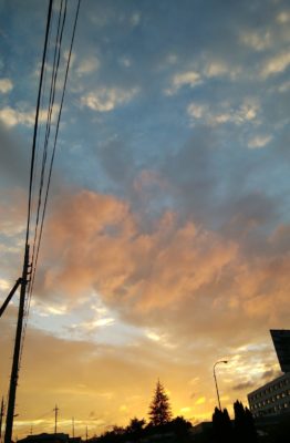 台風の影響なのか？素晴らしく綺麗な夕焼けでした。